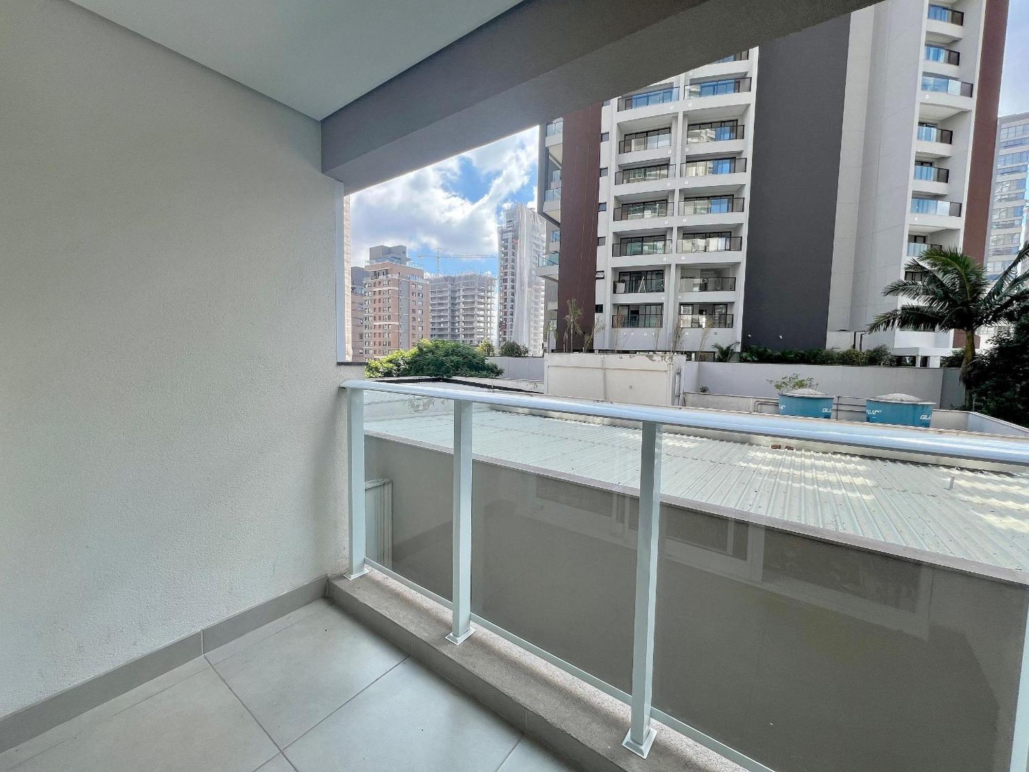 Apartamento Av. Ibirapuera 400 Mts Metro São Paulo